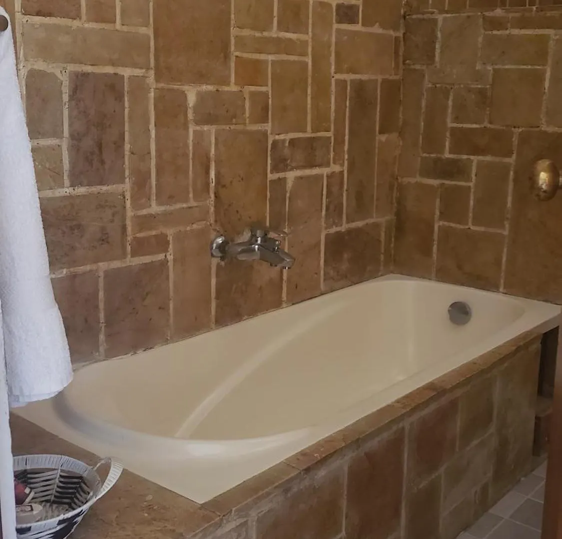 Secrets Guest House Entebbe